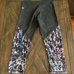 Fabletics Capri leggings